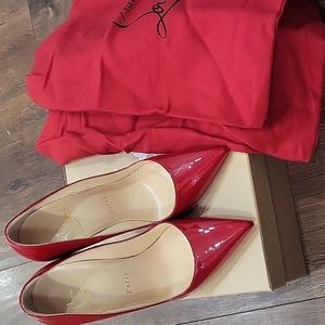 So kate red Louboutins